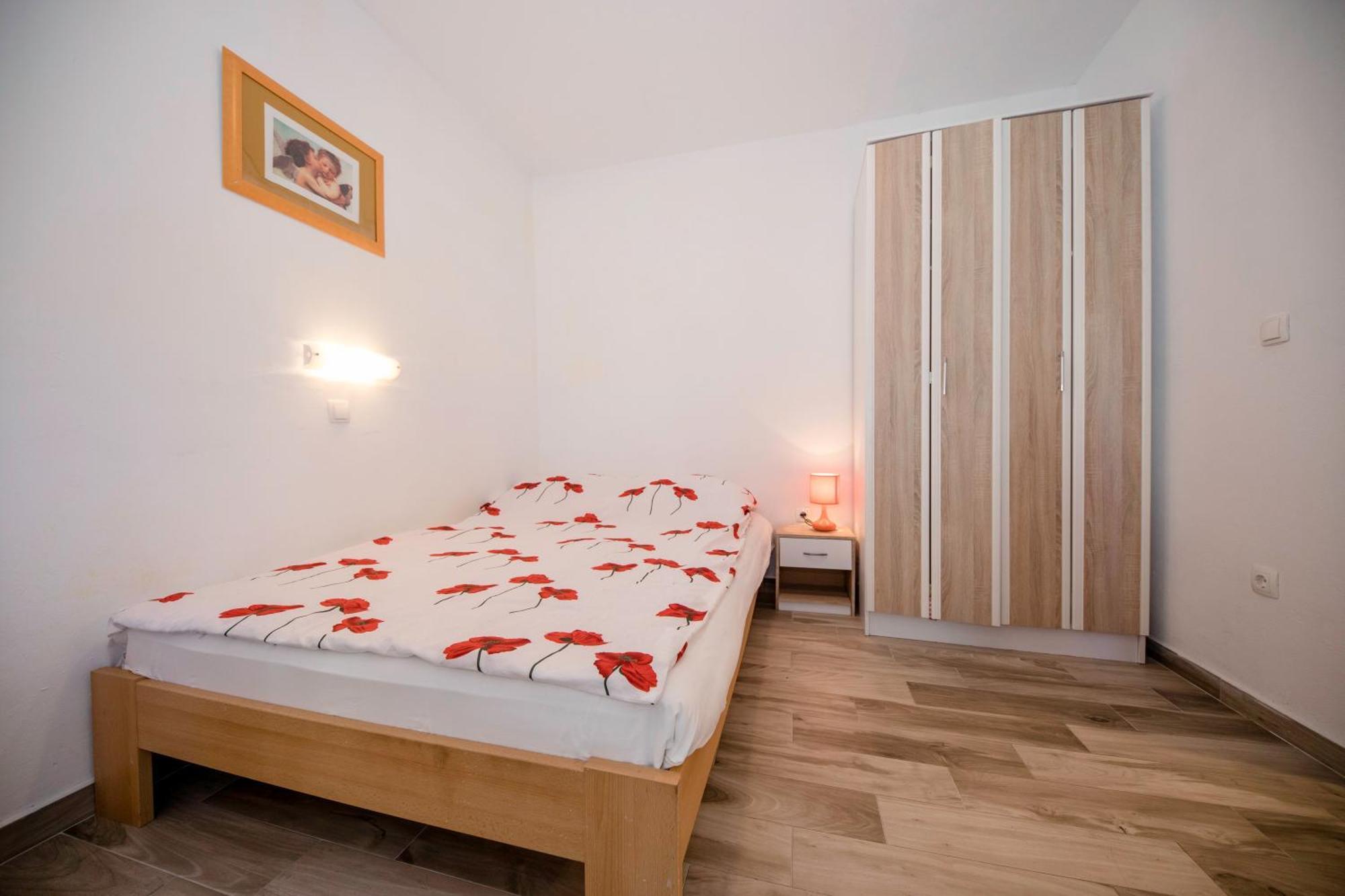 Kazo Apartment Rab Town Exterior foto
